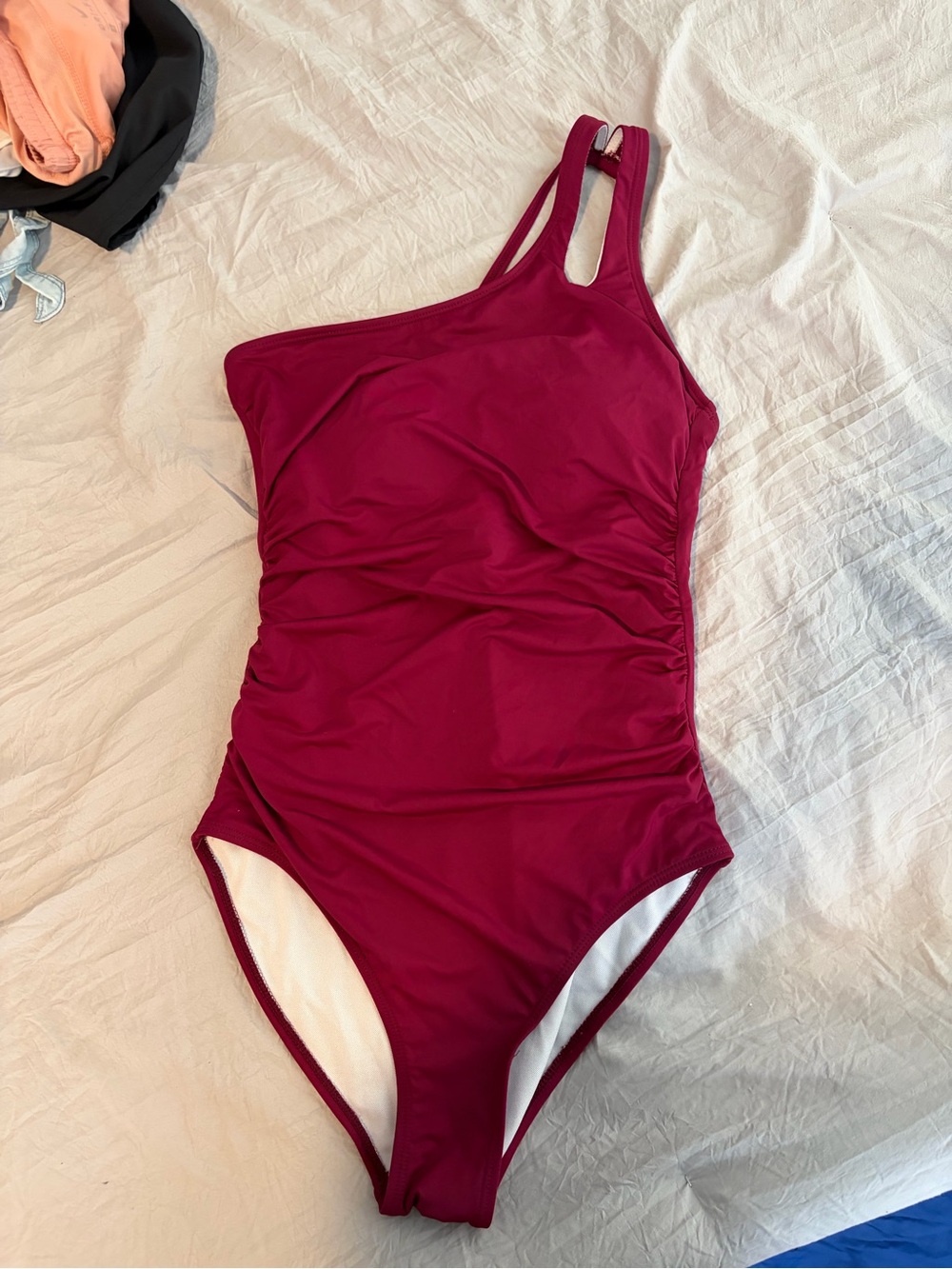 One-Shoulder Berry One-Piece Swimsuit